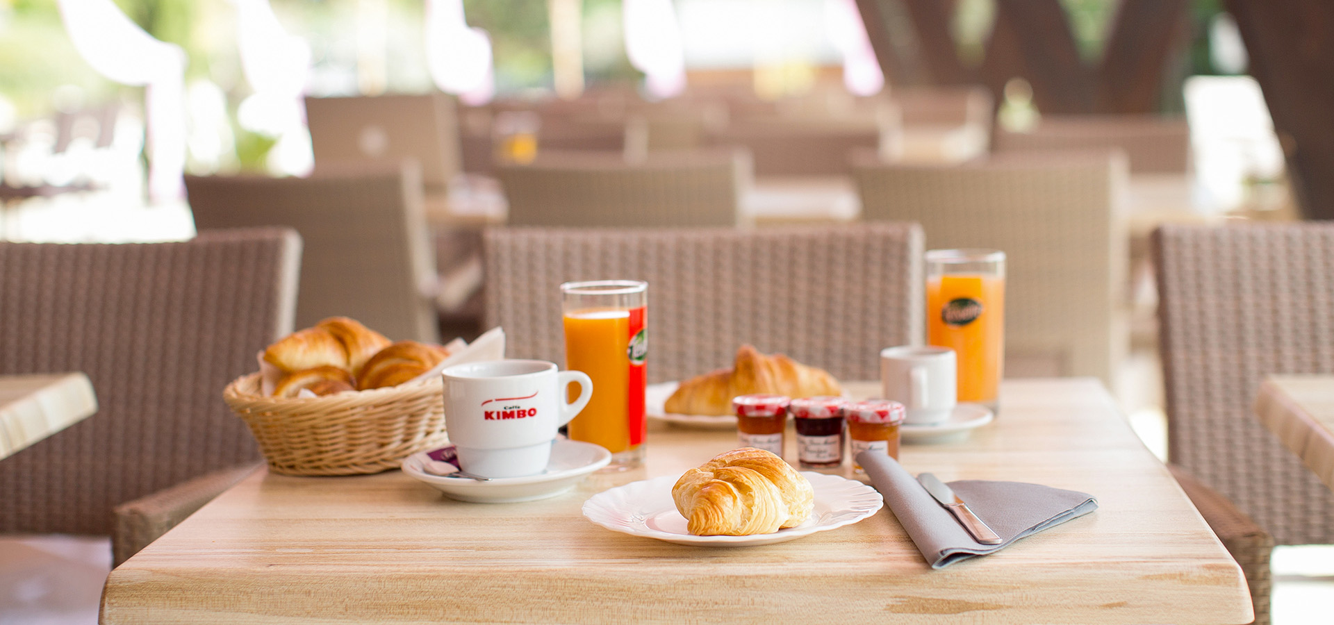 Camping la vetta services restaurant petit dejeuner